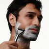 the premium razor kit (GUNMETAL) 1x metal handle, 1x magnetic hook, 2x 5-blade refills